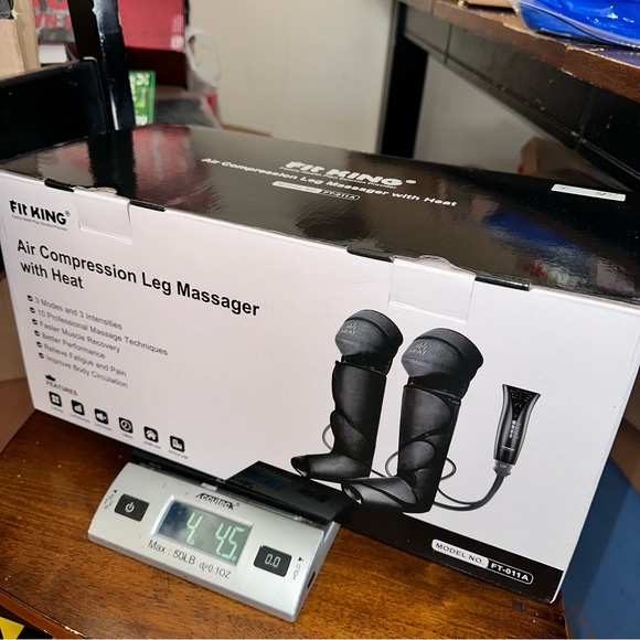 Foot and Leg Massager for Circulation with Knee Heat with Hand-held Controller - Picture 2 of 12